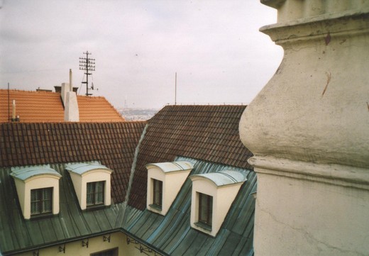 Hrzánův palác